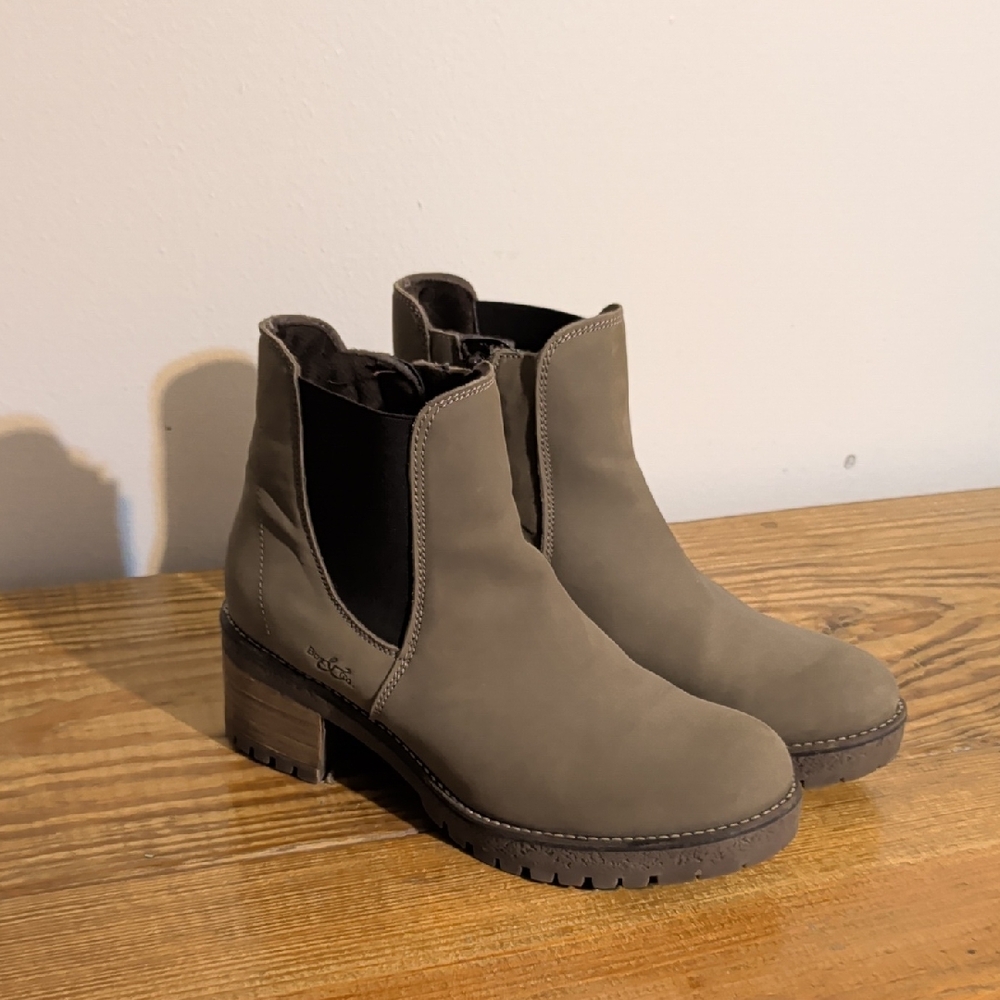 Bos. & Co. Olive Ankle Boots